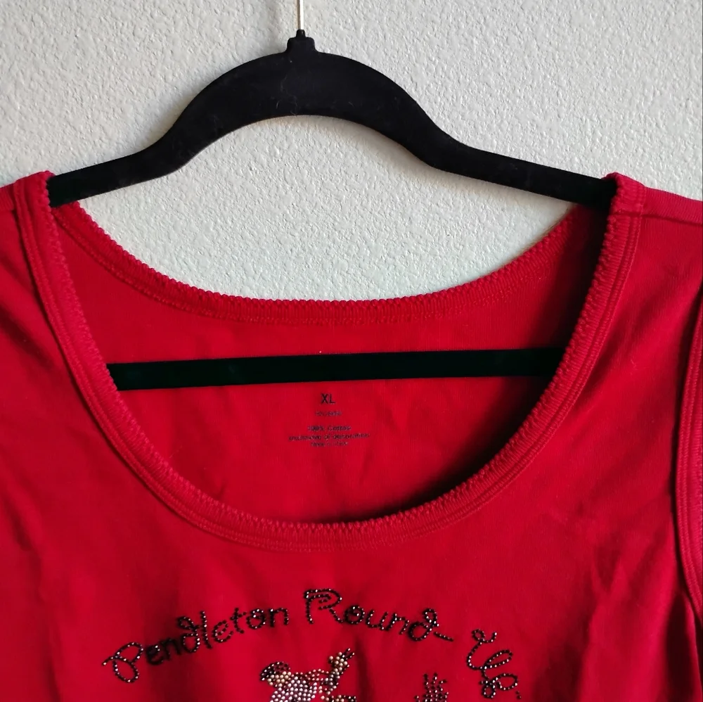 Pendleton Women's Red Graphic Tank Top Size: XL - Picture 2 of 6